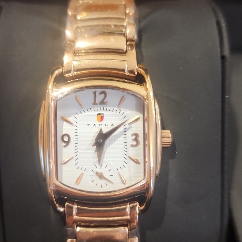 LADIES LUXURY ROSE GOLD TARGA WATCH - Picture 5 of 5